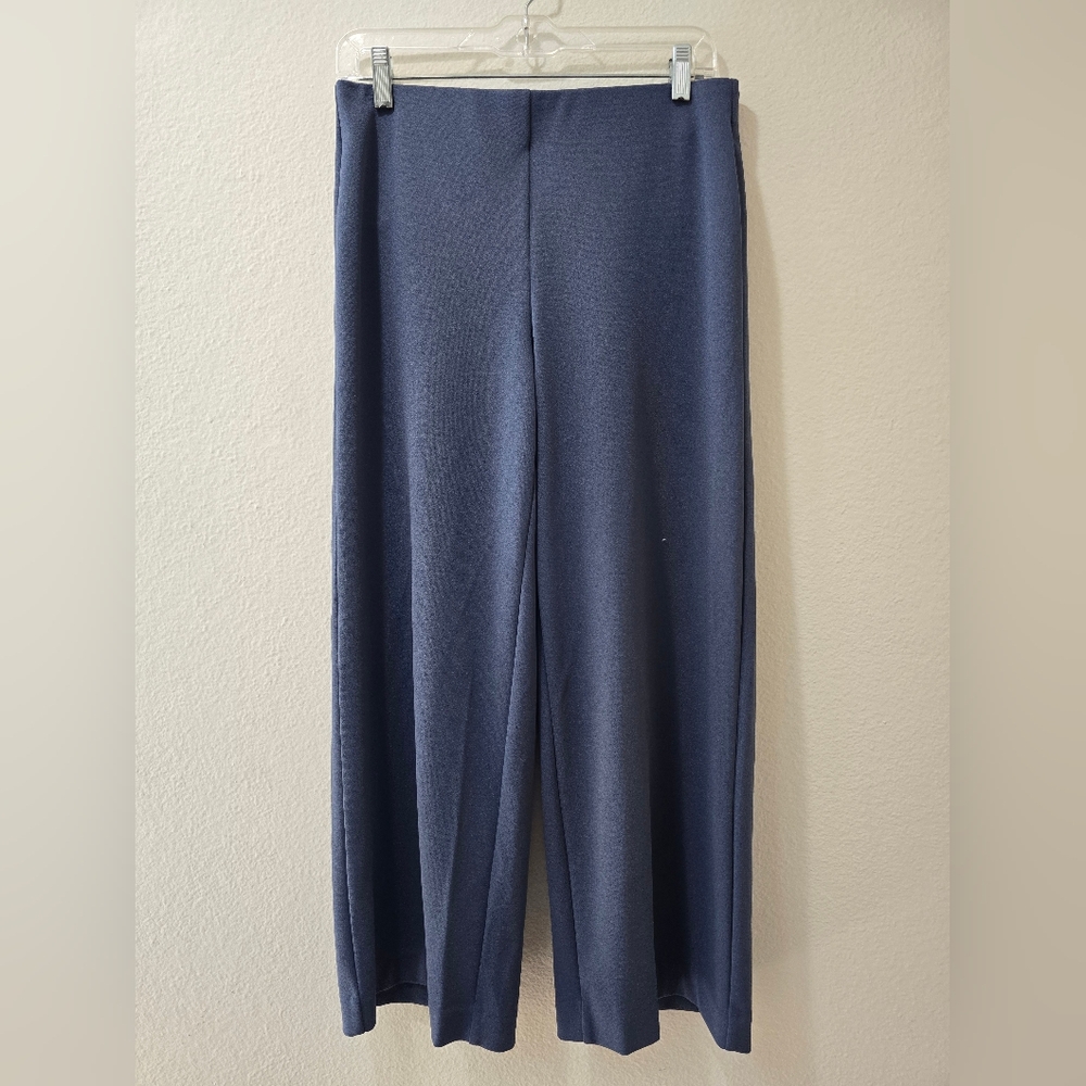 Elegant Navy Blue Trousers